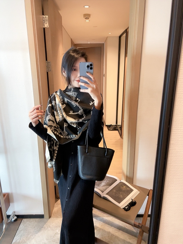 ブランドマフラー細部ディテール